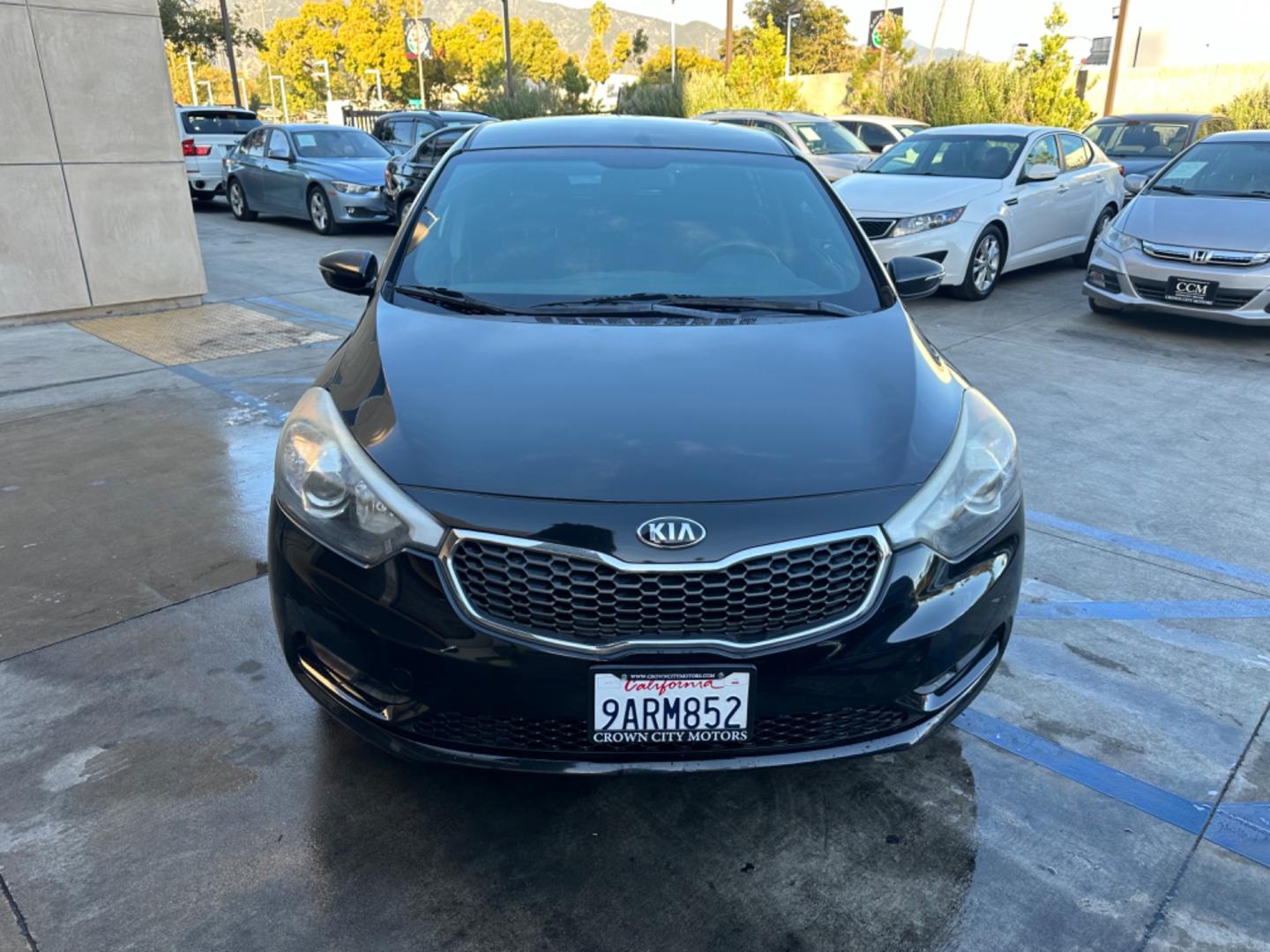 2016 Black /Black Kia Forte 5-Door Cloth (KNAFK5A87G5) with an 4 CYLINDER engine, Automatic transmission, located at 30 S. Berkeley Avenue, Pasadena, CA, 91107, (626) 248-7567, 34.145447, -118.109398 - Embark on a Journey of Style and Efficiency with the 2016 Kia Forte Hatch - Now Available at Our Premier Pasadena, CA Dealership Welcome to our BHPH dealership in Pasadena, CA, where we proudly present the 2016 Kia Forte Hatch, a vehicle that seamlessly blends stylish design, modern technology, a - Photo#7